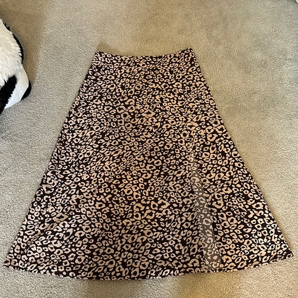 Leopard print shein midi skirt - Picture 1 of 3